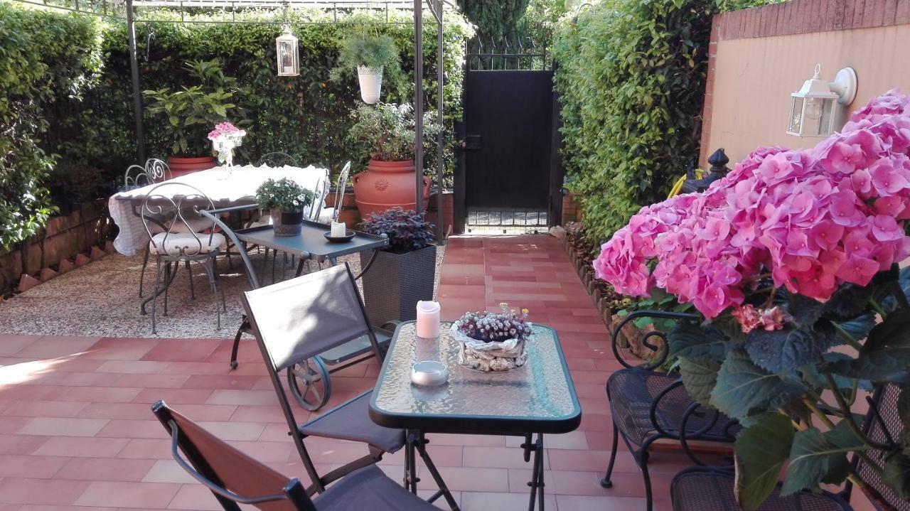 Bed and Breakfast Fiori E Lanterne Рим Экстерьер фото